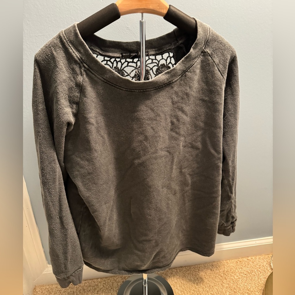 Gray sweatshirt with crocheted back
